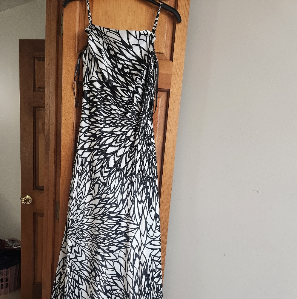 Wedding gown